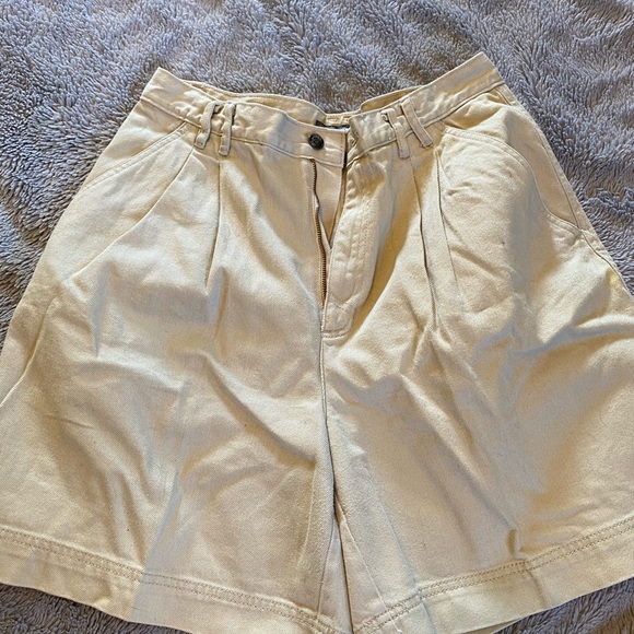 LizSport shorts lots Size 12. All in great condition. - Picture 14 of 16